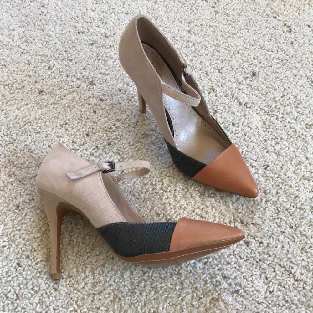 New, Charles by Charles David Leather Heels! - Picture 1 of 8